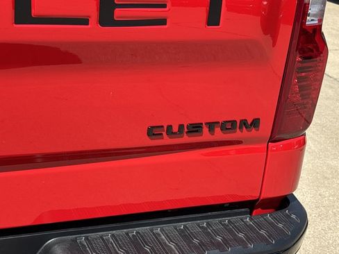 New 2026 Chevrolet Silverado 1500 Custom Trail Boss w/ LPO, Dark Essentials Package AWD/4WD image 5