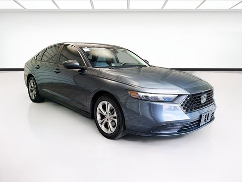 Used 2023 Honda Accord LX image 3