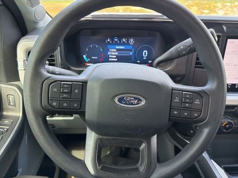 Used 2023 Ford F250 XLT w/ XLT Premium Package AWD/4WD image 19