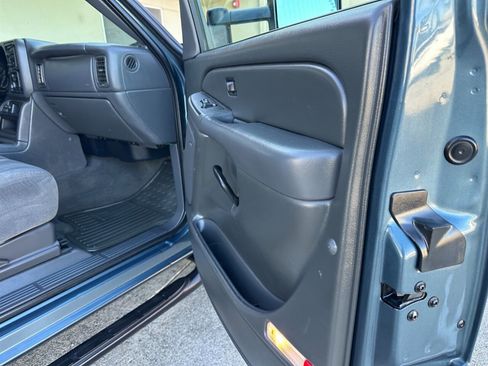 Used 2006 Chevrolet Silverado 3500 LT w/ Skid Plate Package image 97