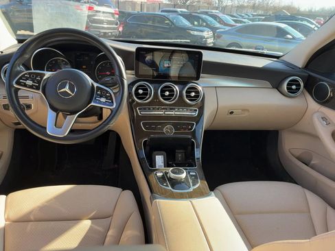 Used 2019 Mercedes-Benz C 300 Sedan image 7