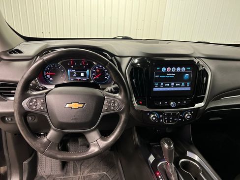 Certified 2019 Chevrolet Traverse Premier w/ Redline Edition image 17