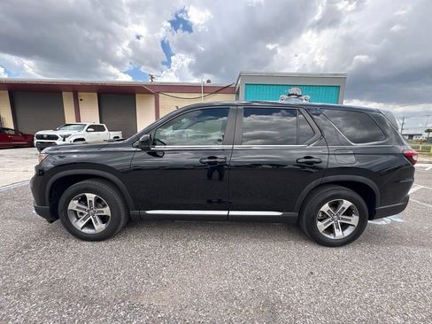 Used 2023 Honda Pilot EX-L image 6