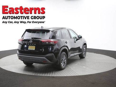 Used 2023 Nissan Rogue S AWD/4WD image 35