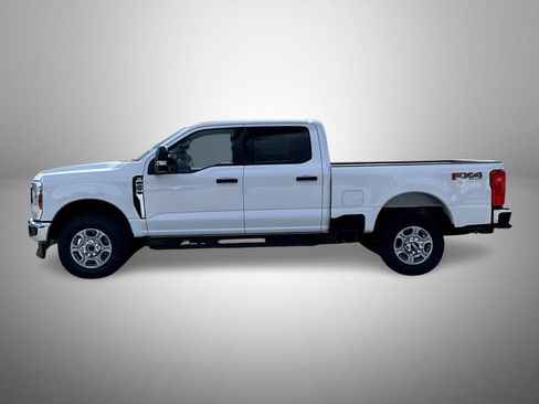 New 2026 Ford F250 XLT w/ FX4 Off-Road Package AWD/4WD image 8