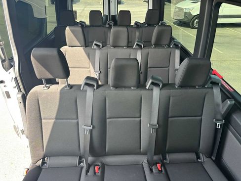 Used 2024 Mercedes-Benz Sprinter 2500 image 15