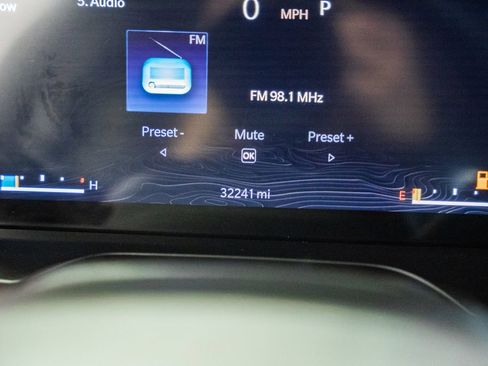 Certified 2023 Jeep Grand Cherokee Limited image 49