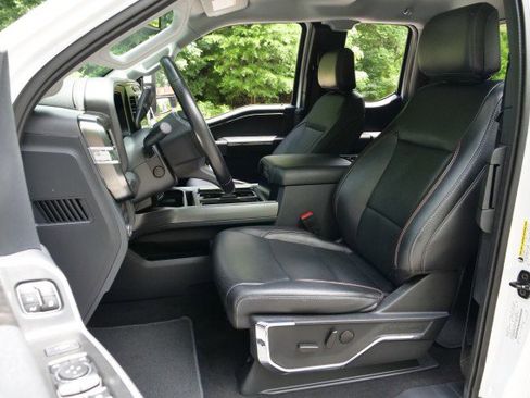 Used 2023 Ford F350 Lariat w/ Tow Technology Package AWD/4WD image 3