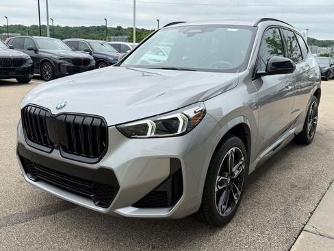 Used 2023 BMW X1 xDrive28i w/ Premium Package AWD/4WD image 8