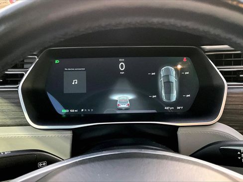 Used 2016 Tesla Model S 90D image 19