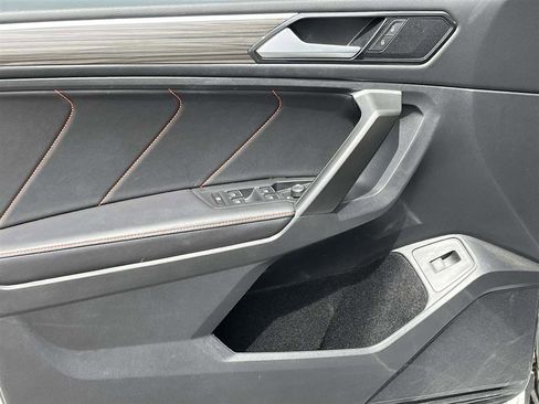 Used 2024 Volkswagen Tiguan Wolfsburg Edition image 12