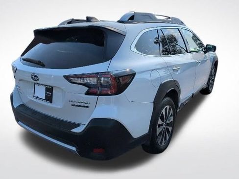 Used 2025 Subaru Outback Touring XT w/ Popular Package #2 AWD/4WD image 10