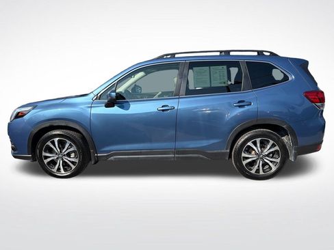 Certified 2023 Subaru Forester Limited AWD/4WD image 11