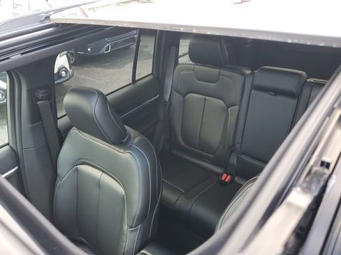 New 2025 Jeep Grand Cherokee Limited image 37