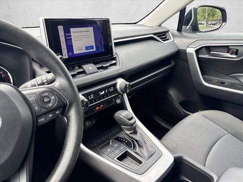 Certified 2025 Toyota RAV4 XLE FWD image 16