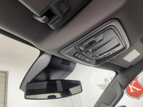 New 2025 Chevrolet Silverado 1500 LT image 18