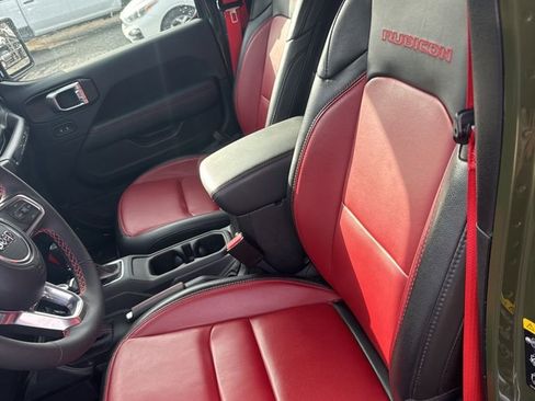 Used 2023 Jeep Wrangler Unlimited Rubicon 4xe image 18