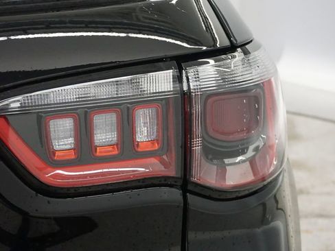 New 2026 Jeep Compass Latitude image 18