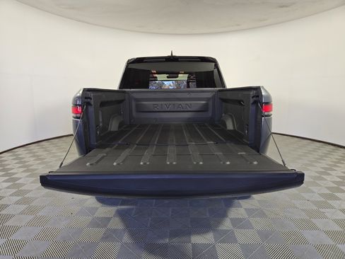 Used 2024 Rivian R1T Adventure image 31