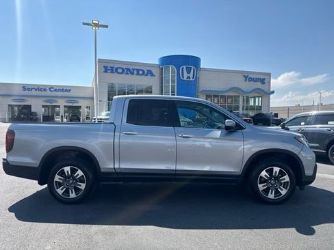 Used 2019 Honda Ridgeline RTL-E image 4