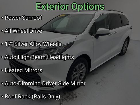 Used 2023 Toyota Sienna XLE image 6