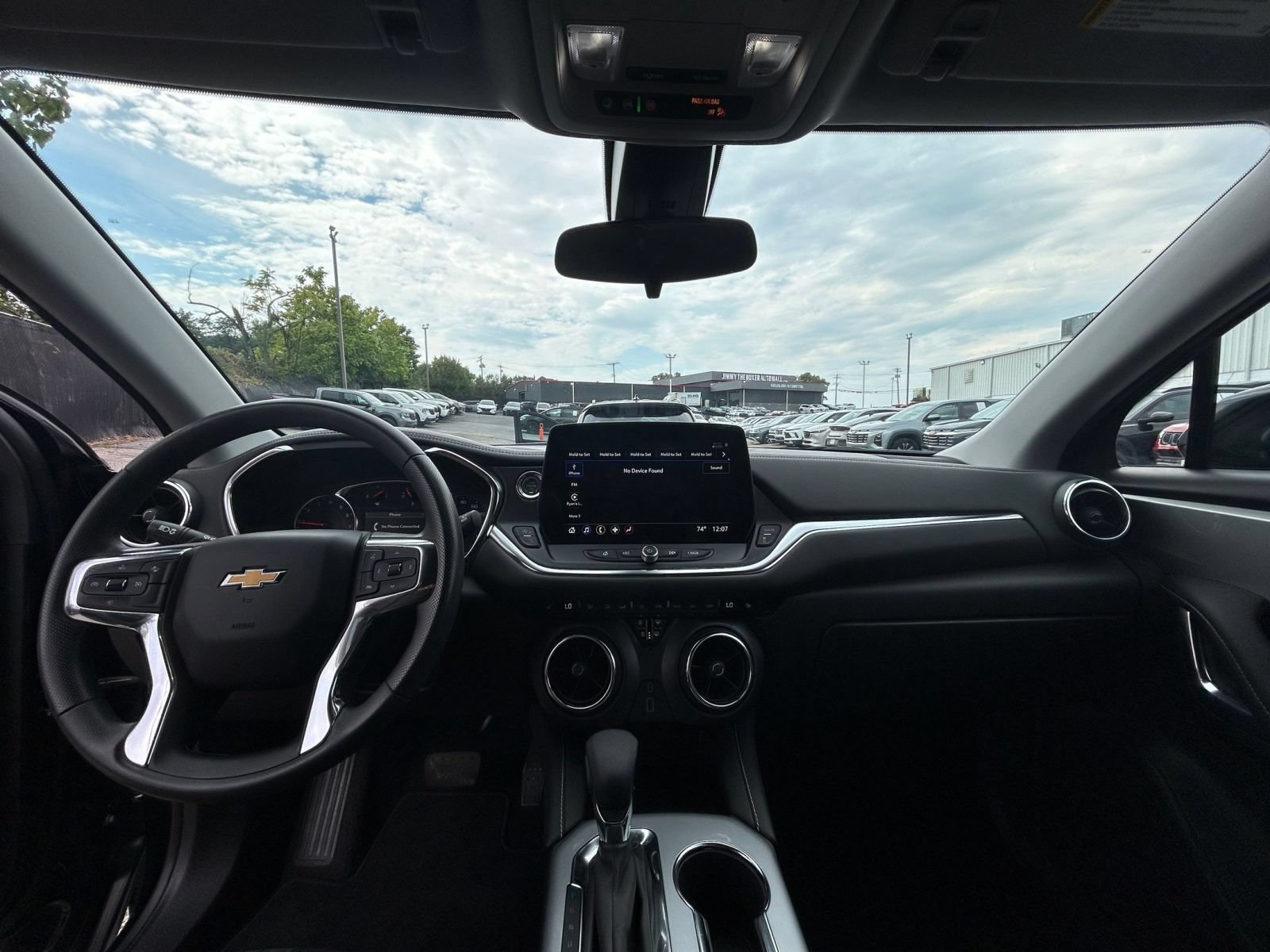 Used 2026 Chevrolet Blazer LT FWD image 27