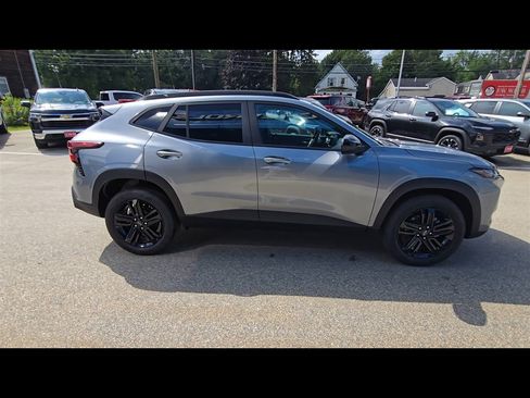 New 2025 Chevrolet Trax ACTIV image 9