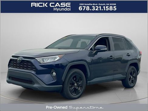 Used 2021 Toyota RAV4 XLE image 1