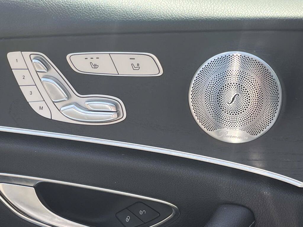Used 2019 Mercedes-Benz E 300 4MATIC image 29