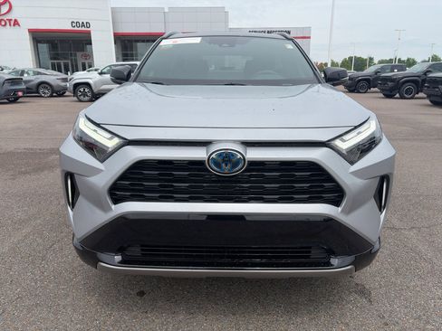 Certified 2024 Toyota RAV4 XSE w/ Weather Package AWD/4WD image 8