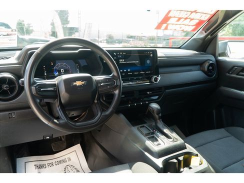 Used 2023 Chevrolet Colorado W/T RWD image 3