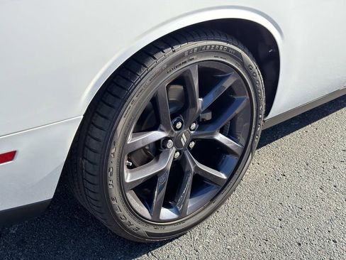 Used 2023 Dodge Challenger R/T w/ Blacktop Package image 12