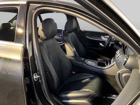 Certified 2021 Mercedes-Benz E 350 4MATIC Sedan image 8