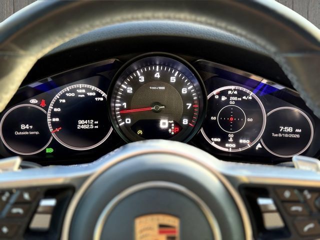 Used 2020 Porsche Cayenne AWD/4WD image 16
