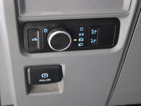 Used 2023 Ford F150 XL w/ Trailer Tow Package image 12