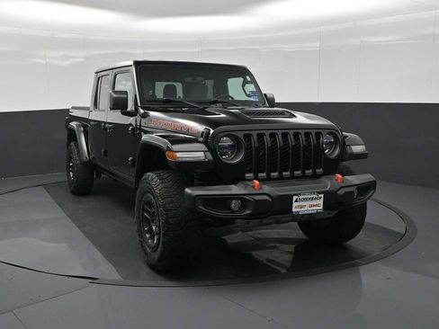 Used 2021 Jeep Gladiator Mojave AWD/4WD image 3
