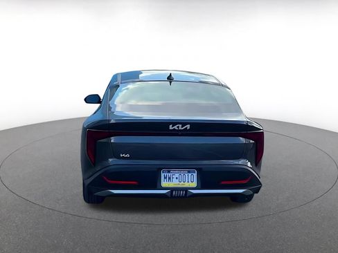 Used 2025 Kia K4 FWD image 12