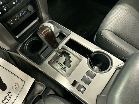 Used 2022 Toyota 4Runner Limited image 18