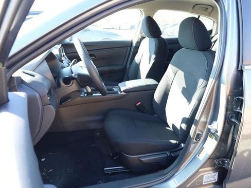 New 2025 Nissan Sentra S image 8