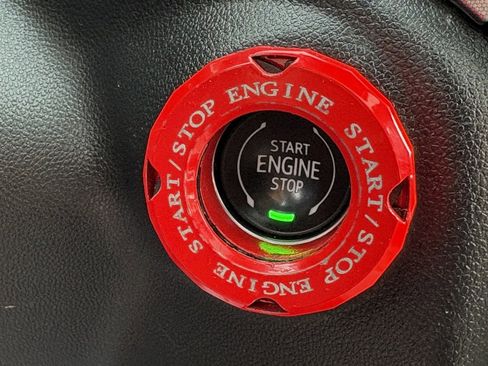 Used 2020 GMC Sierra 1500 Elevation w/ Elevation Value Package image 40