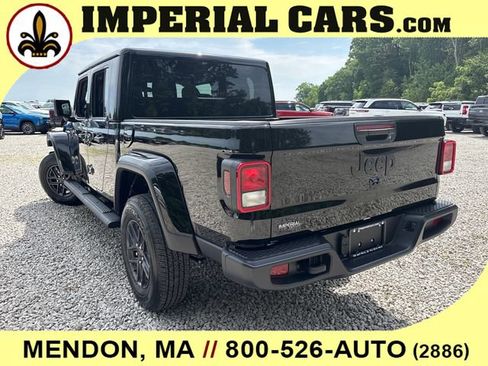 New 2026 Jeep Gladiator Sport AWD/4WD image 9