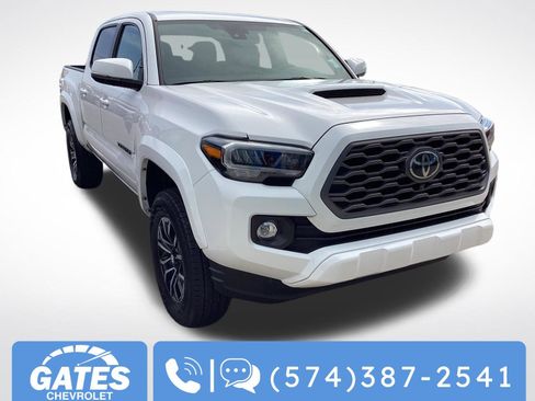 Used 2022 Toyota Tacoma TRD Sport w/ TRD Premium Sport Package AWD/4WD image 1