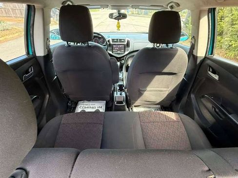 Used 2020 Chevrolet Sonic LT FWD image 9
