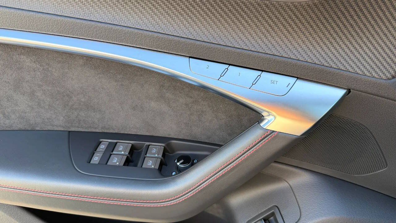 Used 2021 Audi RS 7 Sportback AWD/4WD image 14