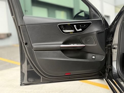 Used 2023 Mercedes-Benz C 300 Sedan w/ Exclusive Trim Package image 16