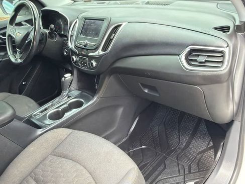 Used 2020 Chevrolet Equinox LT image 13