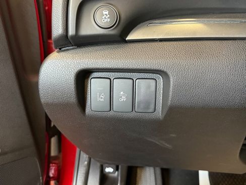 Used 2019 Acura ILX image 18