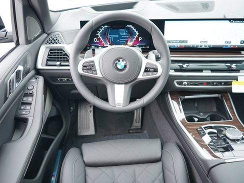 Used 2026 BMW X5 sDrive40i w/ M Sport Package RWD image 15