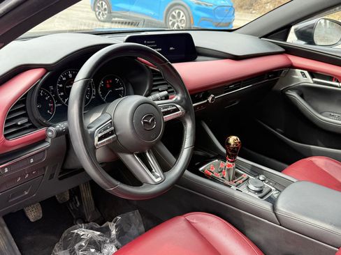 Used 2022 MAZDA MAZDA3 s image 13