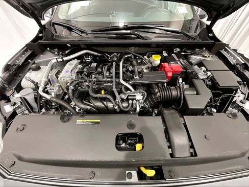 Used 2025 Nissan Sentra S image 27